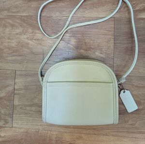 Coach Vintage Abbie Crossbody Abbie 9017 Cream Color